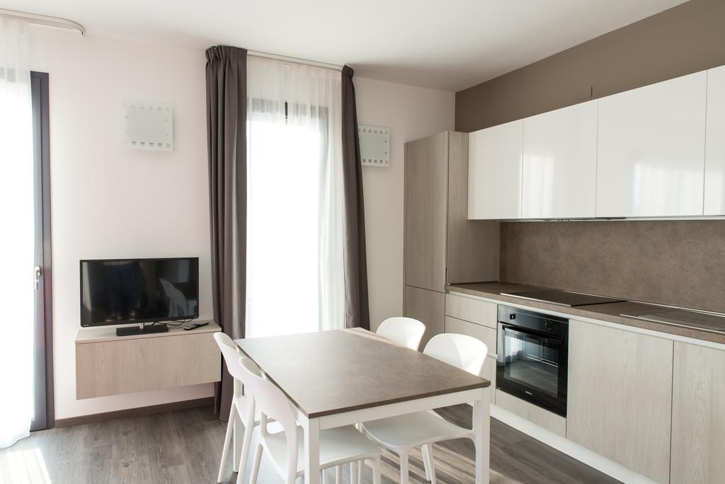 דירות ורנה Residenza Luigina חדר תמונה