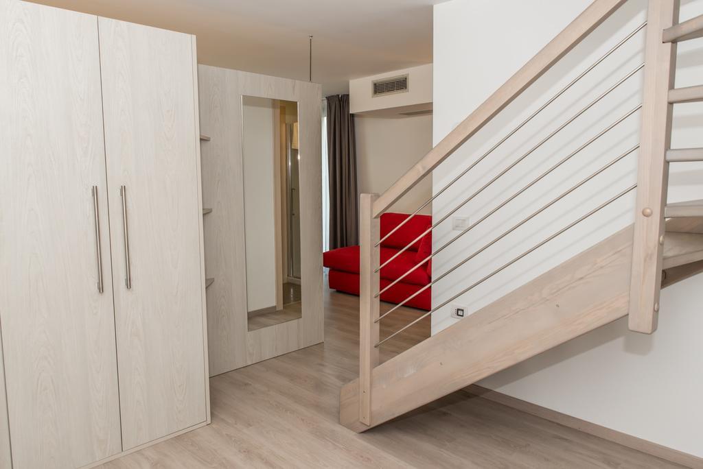 דירות ורנה Residenza Luigina חדר תמונה